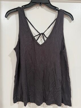 American Eagle Outfitters Black Crisscross V‑Neck Tank